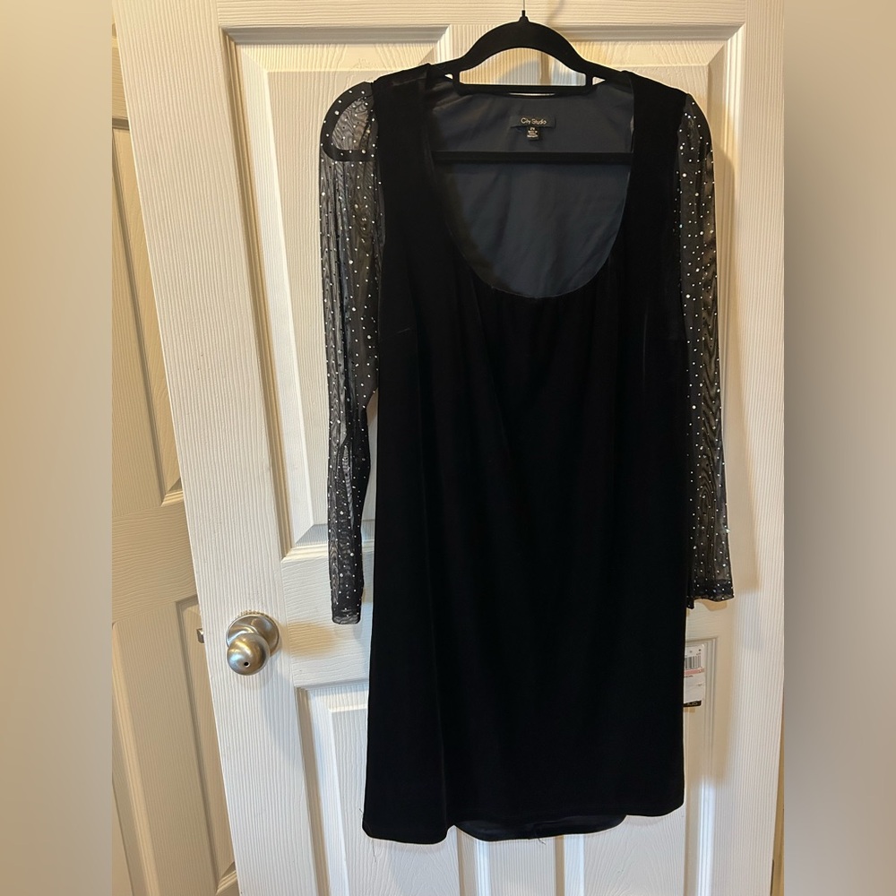 City Studio 2X Velvet Black Dress Sheer Sleeves w/Rhinestones Cut Out Back NWT